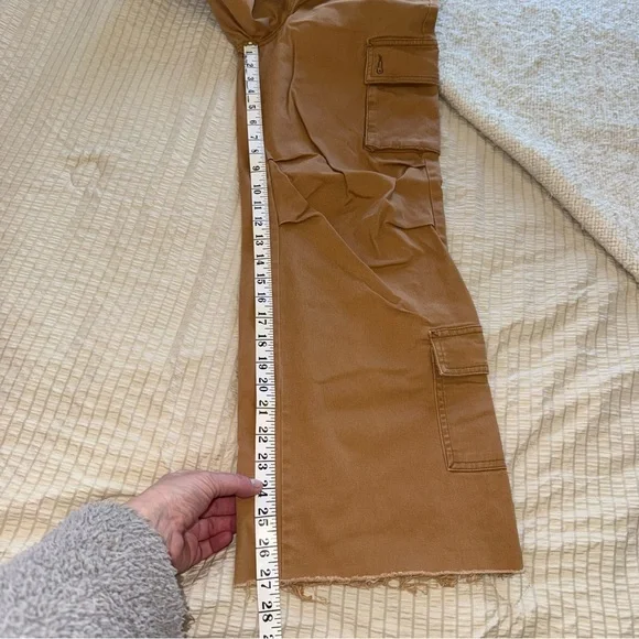 Tan Cropped Wide Leg Cargo Pants xs - Picture 6 of 6